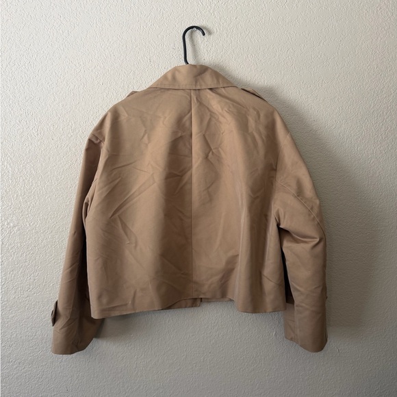 Zara women’s cropped trench coat size XS - Picture 2 of 3